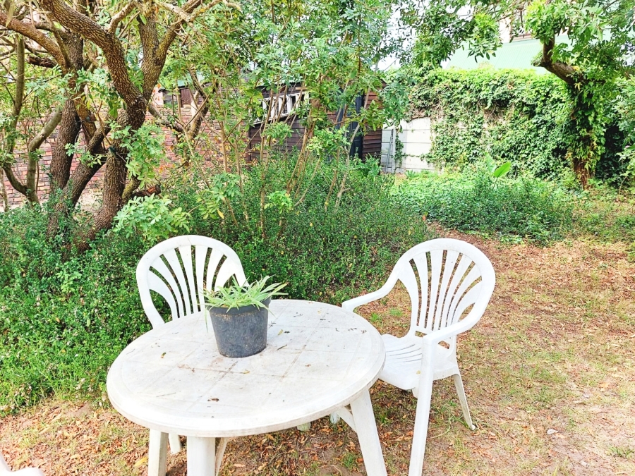 2 Bedroom Property for Sale in The Island Western Cape